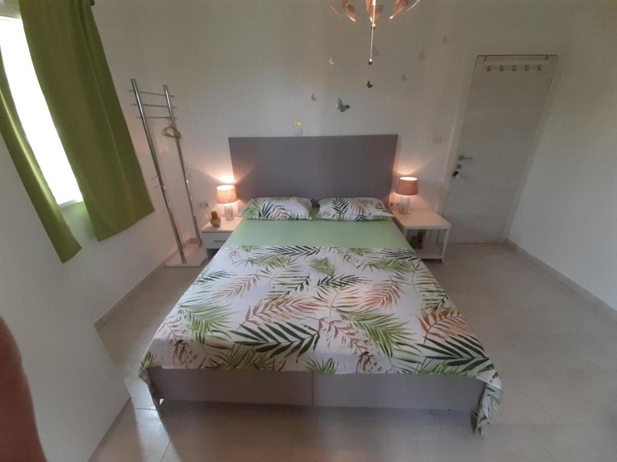 Apartment Mia Rab Town Kültér fotó