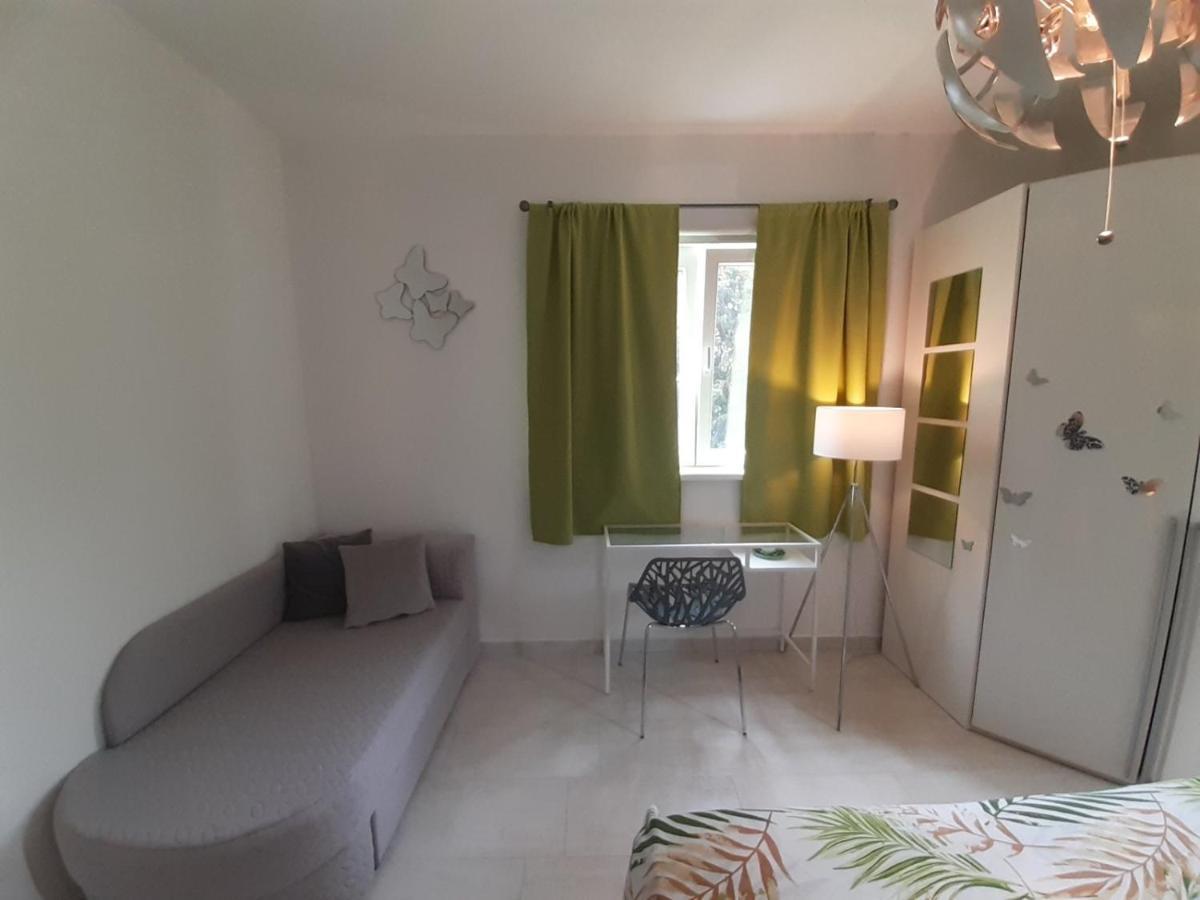 Apartment Mia Rab Town Kültér fotó